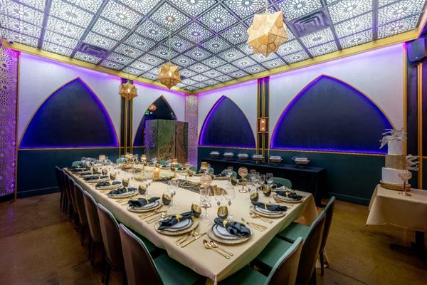 La Vie Mediterranean Restaurant