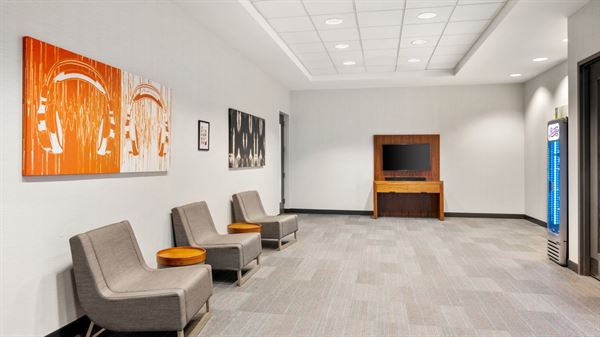 Aloft Chicago O'Hare Hotel