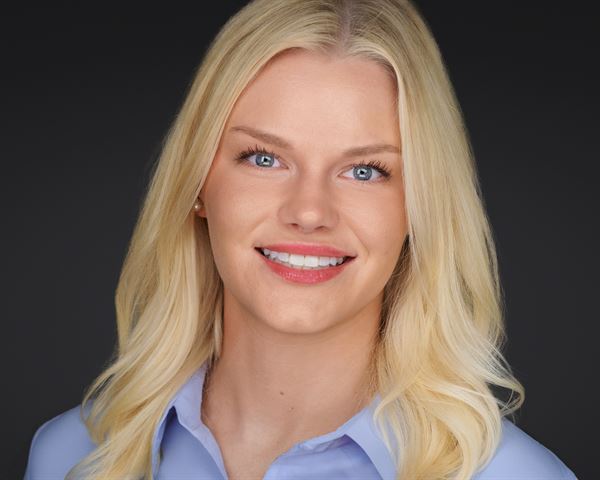 Mark Denney Headshot Photographer