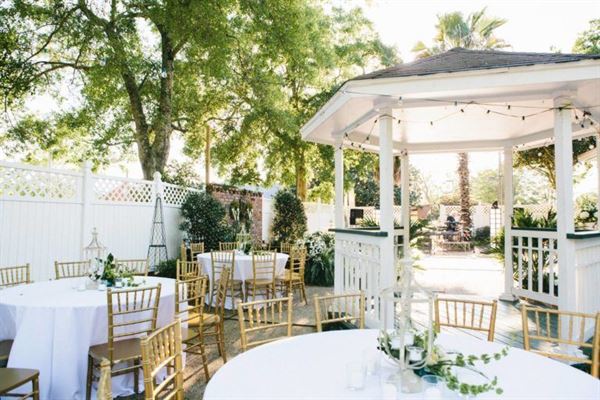 Fairhope Inn & Restaurant