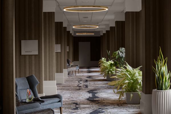 Renaissance Chicago North Shore