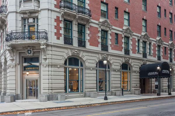 Pearl at The Lafayette