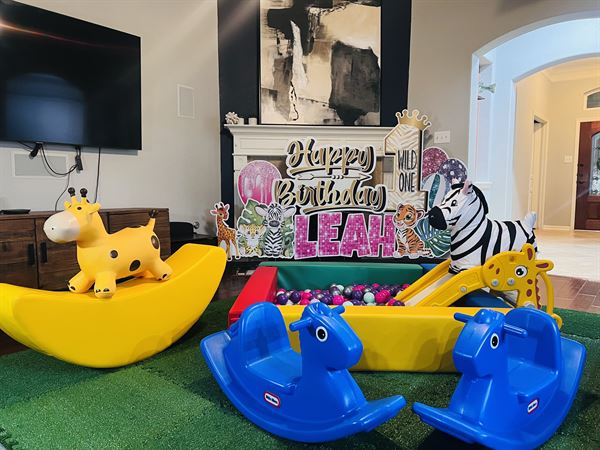 Kidz and Play Soft Play, Bounce Houses and Party Rental