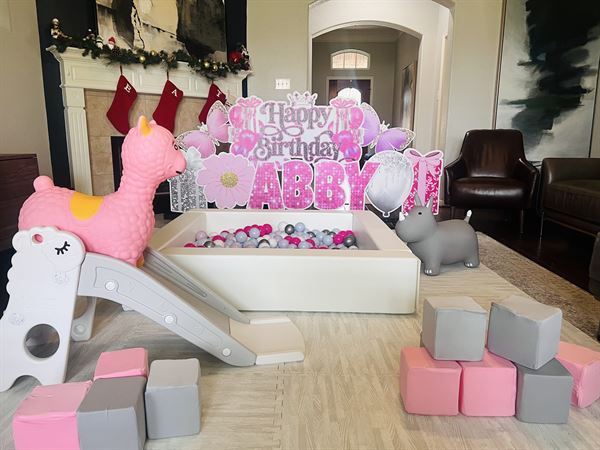 Kidz and Play Soft Play, Bounce Houses and Party Rental