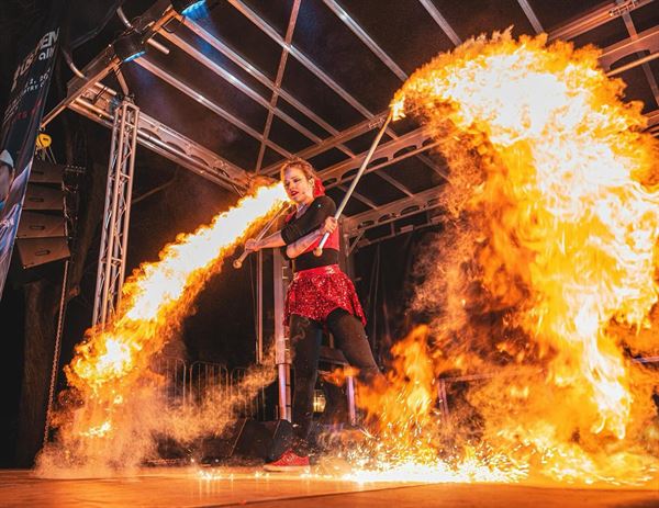 Stray Production Services