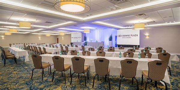 Crowne Plaza Pittsburgh South