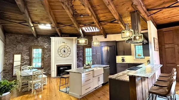 The Dungeon at La Maison O