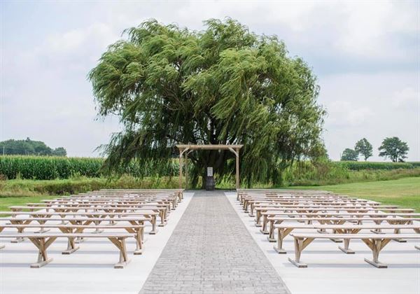 The Willow Creek Barn