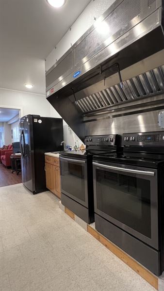 Island Community House