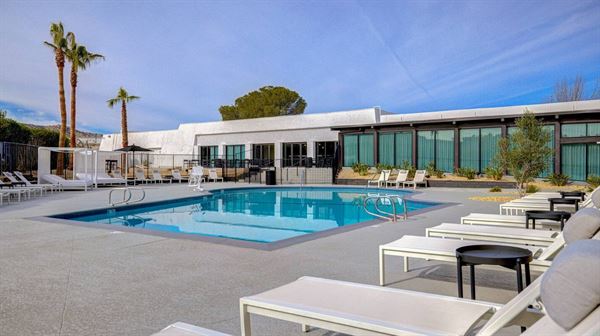 DoubleTree by Hilton Palmdale