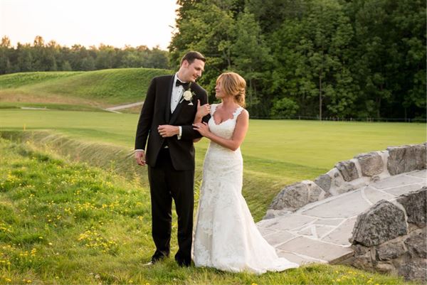 Wooden Sticks Golf Club