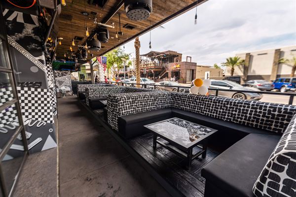 HiFi Kitchen & Cocktails - Scottsdale