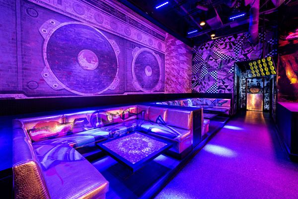 HiFi Kitchen & Cocktails - Scottsdale