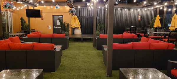 Canadian Brewhouse University District