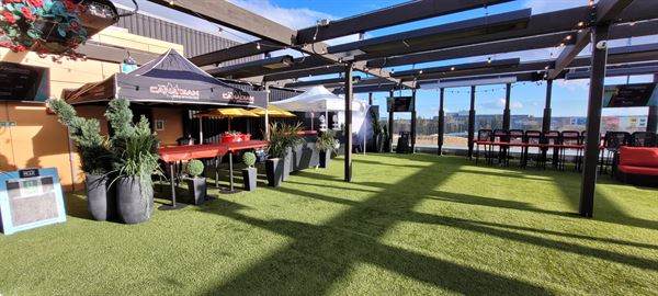 Canadian Brewhouse University District