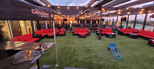 Canadian Brewhouse University District