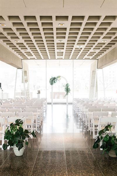 Milwaukee County War Memorial Center