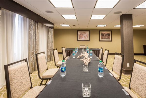 DoubleTree by Hilton Hotel Montgomery Downtown