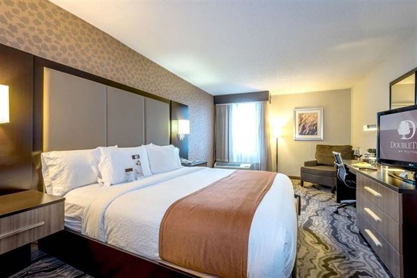 DoubleTree by Hilton Hotel Montgomery Downtown