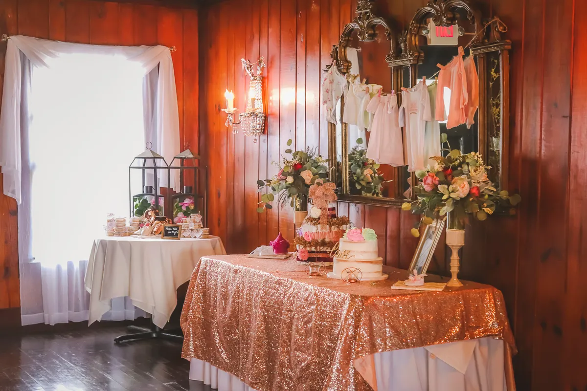 Villa Capri on the Lake