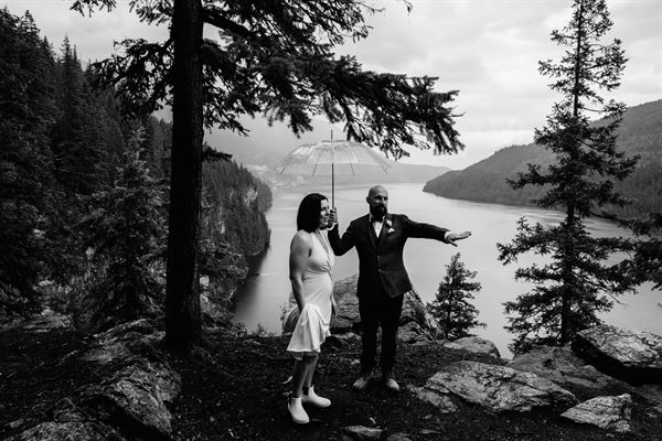 Christine Love Hewitt Photographer