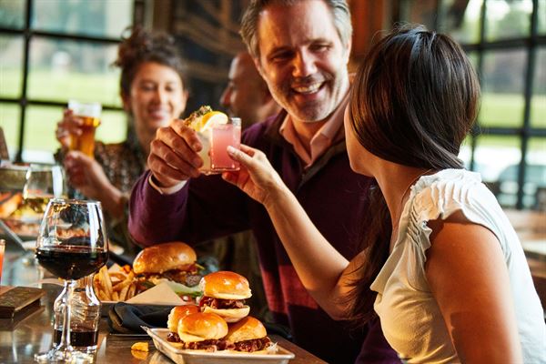 BJ's Restaurant & Brewhouse - Millenia