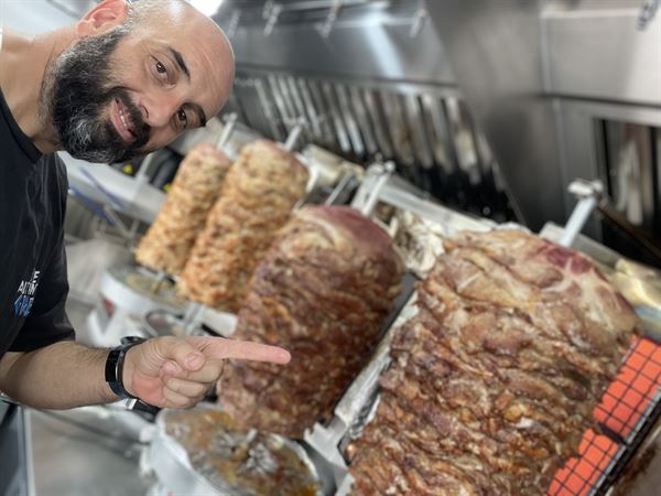 The Greek food truck