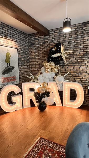 Kays Decor & Events, LLC