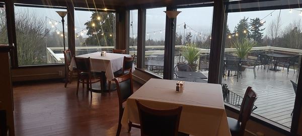 Verrazanos Italian Restaurant