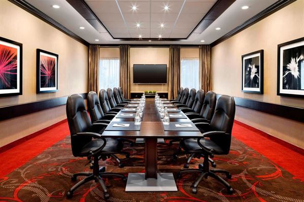 Delta Sault Ste. Marie Waterfront Hotel