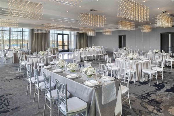 AC Portsmouth Downtown Waterfront