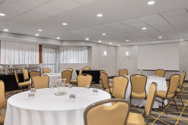 Holiday Inn Toronto Downtown Centre