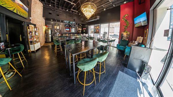 Pur Noire Urban Wineries