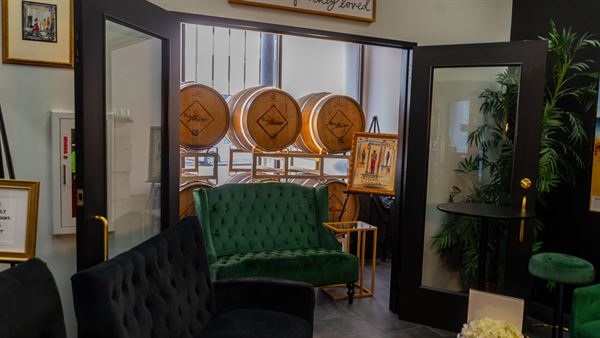 Pur Noire Urban Wineries