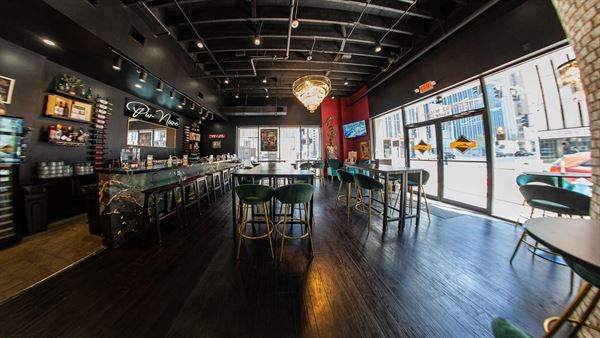 Pur Noire Urban Wineries