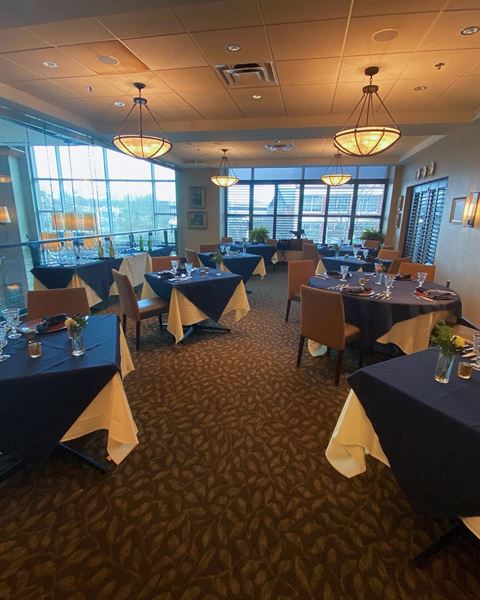 Halls Chophouse Greenville