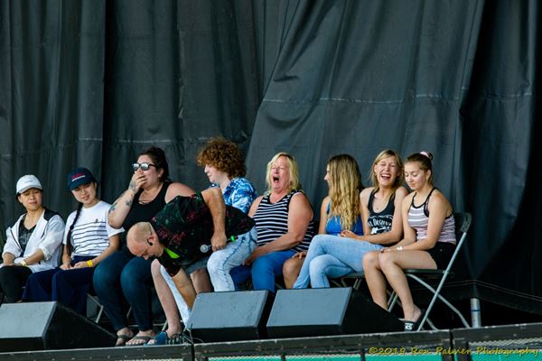 Calgary AB - Hypnotist Gavin Hooper Corporate Entertainment