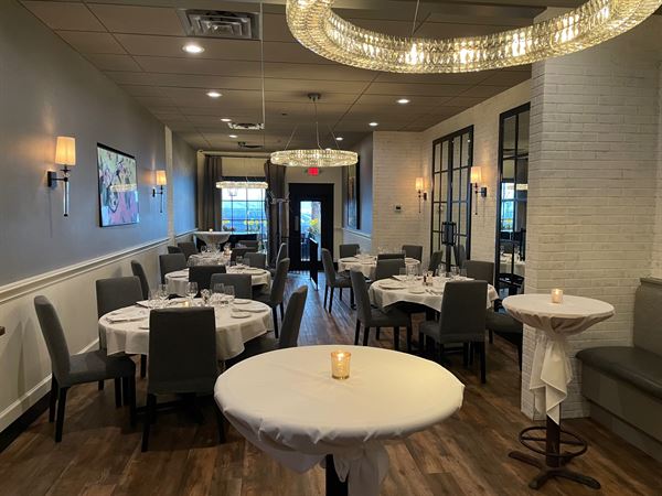 One Door West by Gianni's