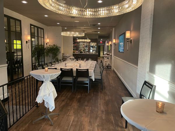 One Door West by Gianni's