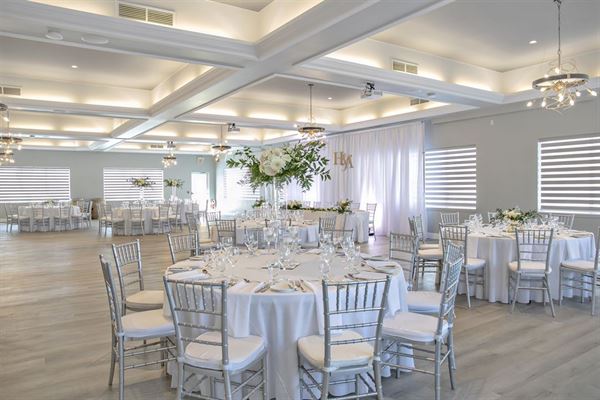 Cambridge Hotel and Conference Centre