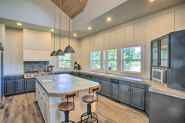 The Lodge at Aspen Creek