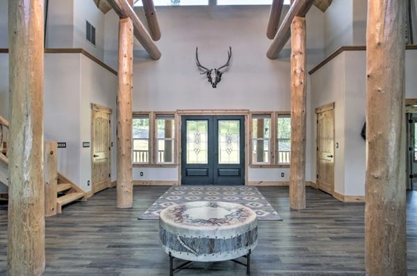 The Lodge at Aspen Creek