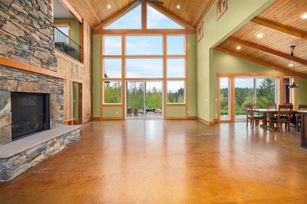 Pretty Bird Weddings and Events