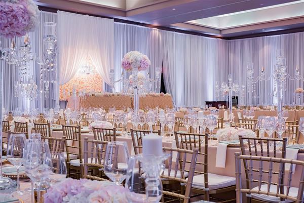 Executive Plaza Hotel Coquitlam