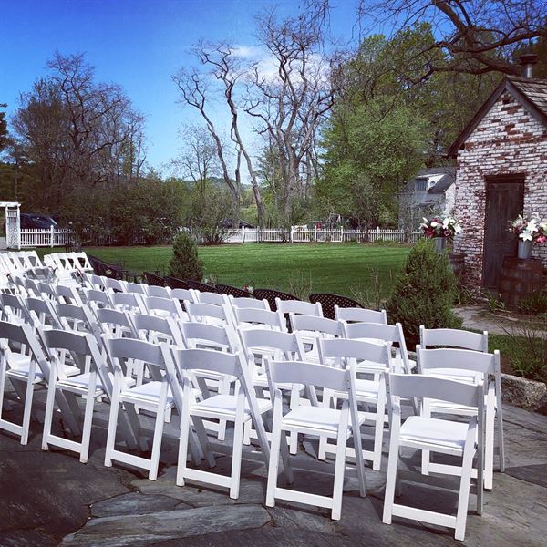 Dowds' Country Inn & Event Center