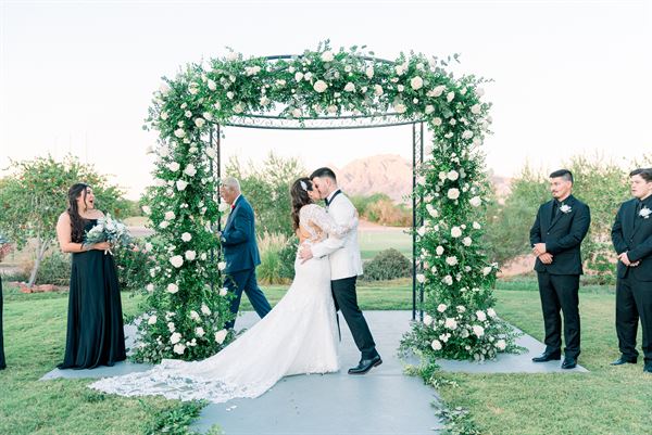 Stallion Mountain by Wedgewood Weddings