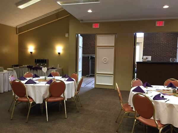 Governor's Restaurant and Bakery