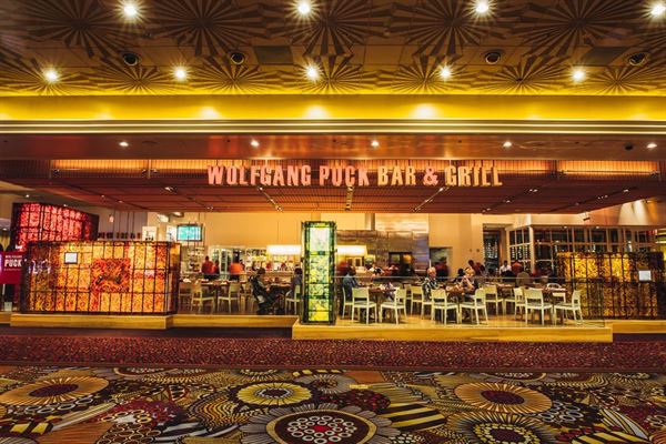 Wolfgang Puck Bar & Grill