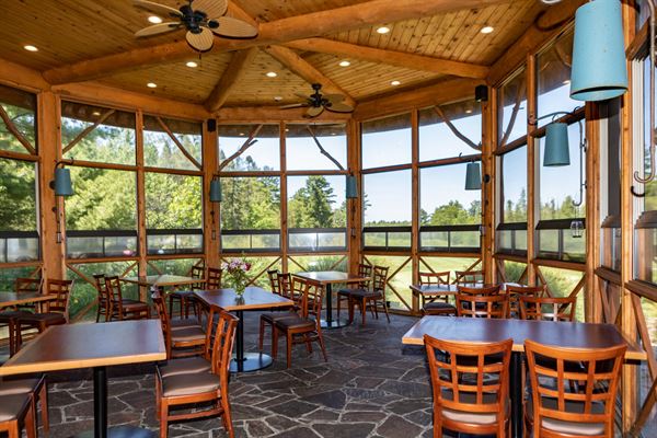 Rocky Crest Golf Resort