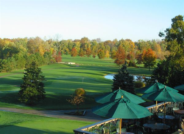 River Glen Country Club